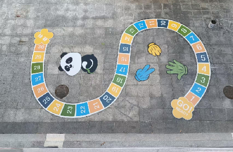 承留地面游戏彩绘